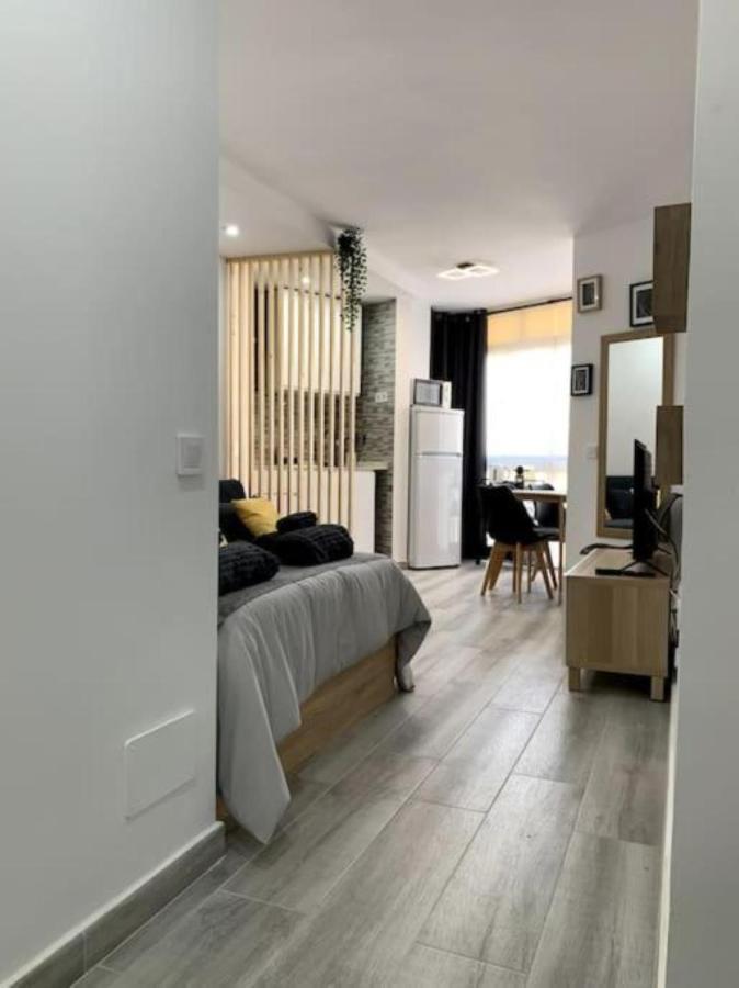 Precioso Estudio Frente Al Mar Con Piscina Benalmádena Eksteriør bilde